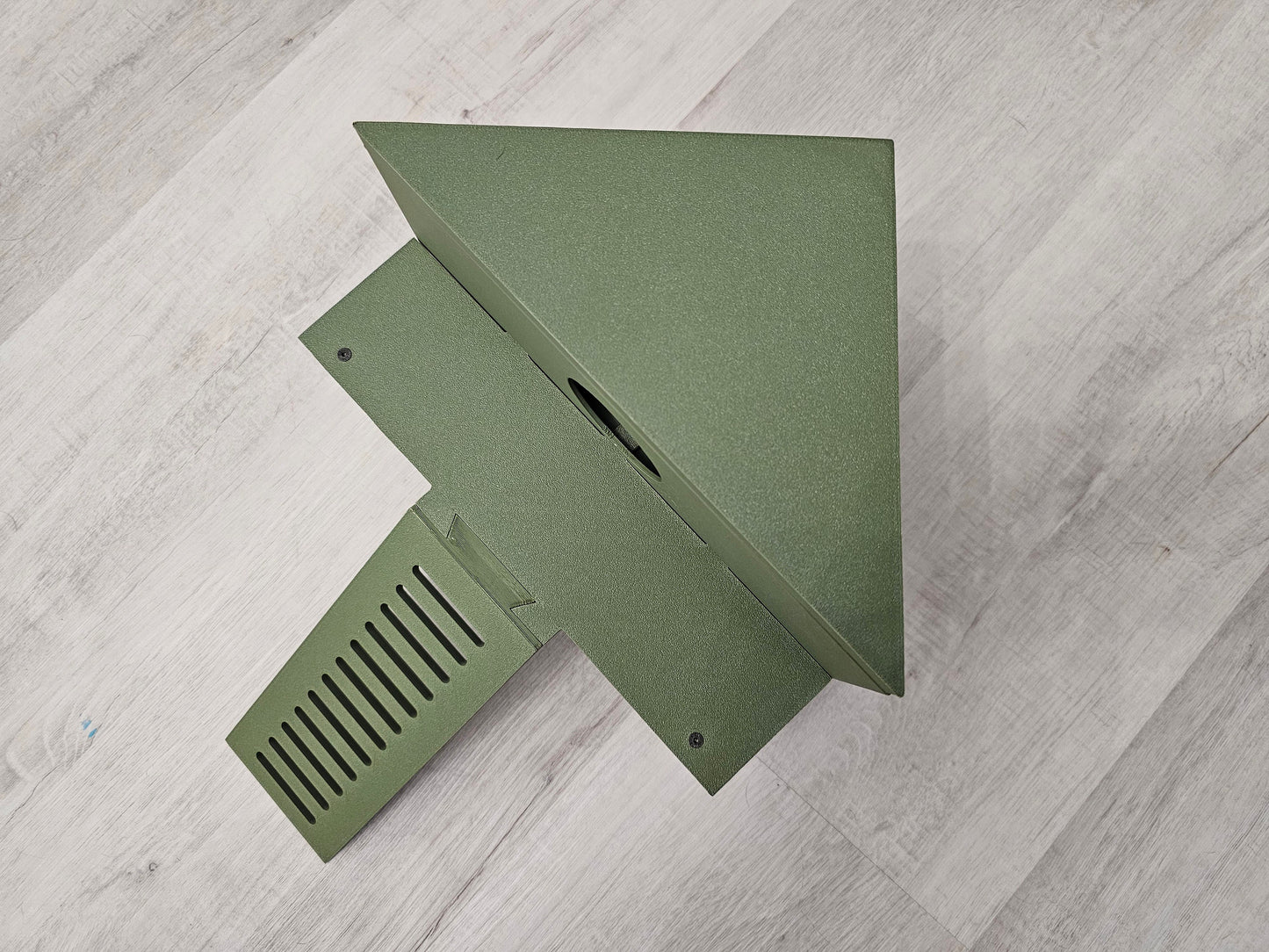 The Triangula Vista- 3D Printed Reptile Hide