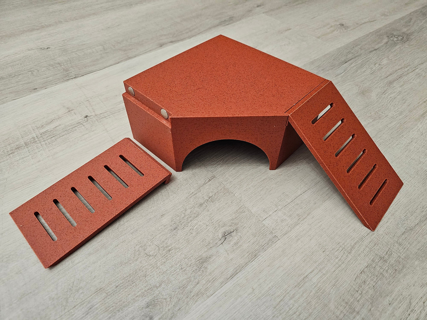 The Platform- 3D Printed Reptile Hide