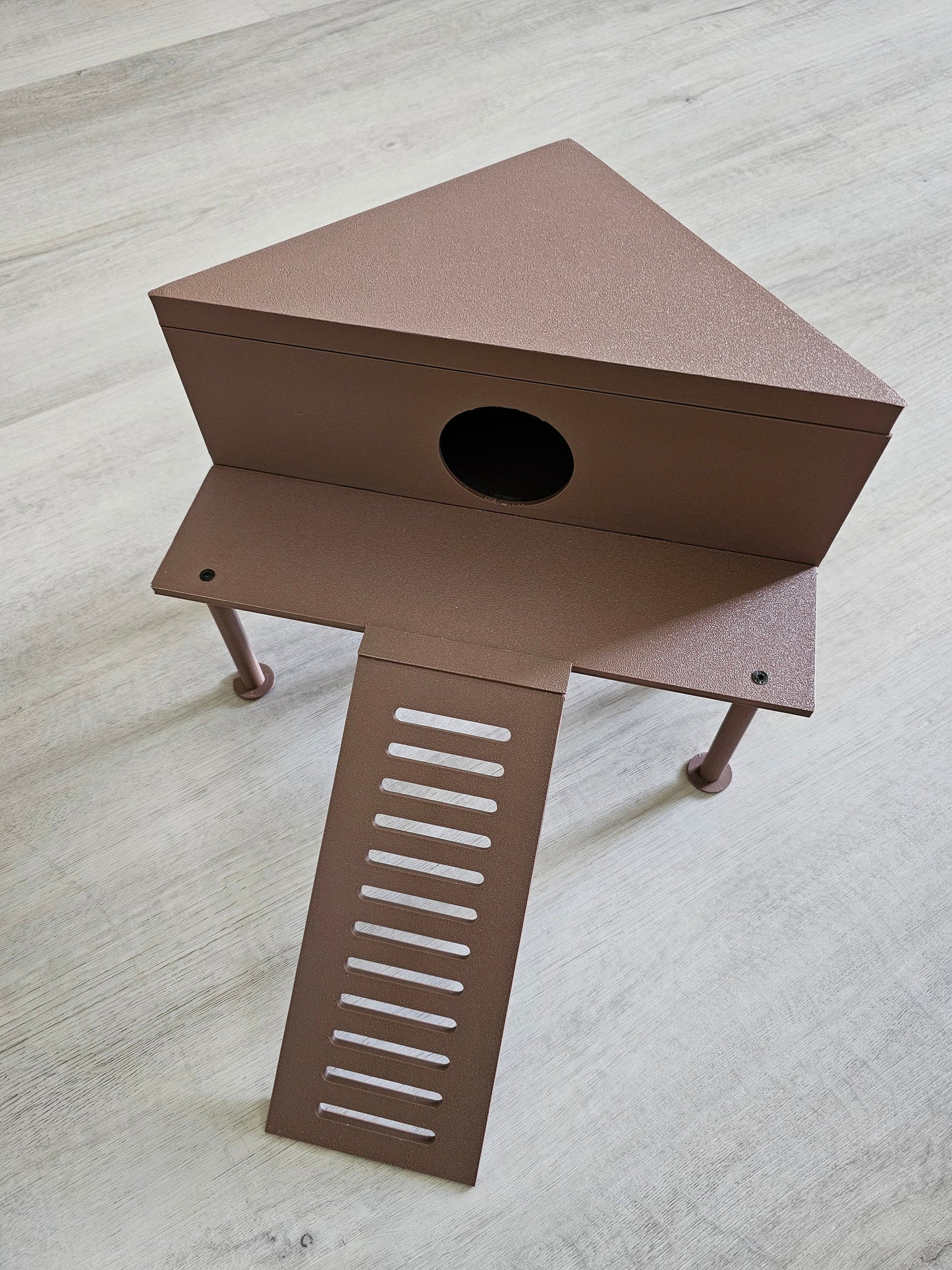 The Triangula Vista- 3D Printed Reptile Hide