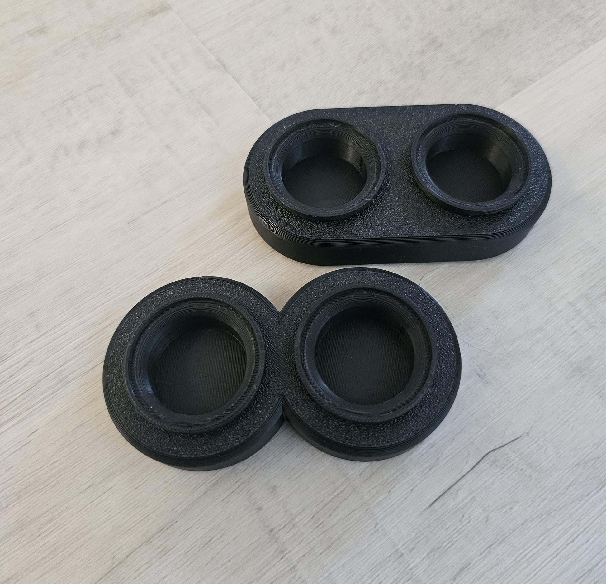 The Baby Gecko Dining Duo-3D Printed