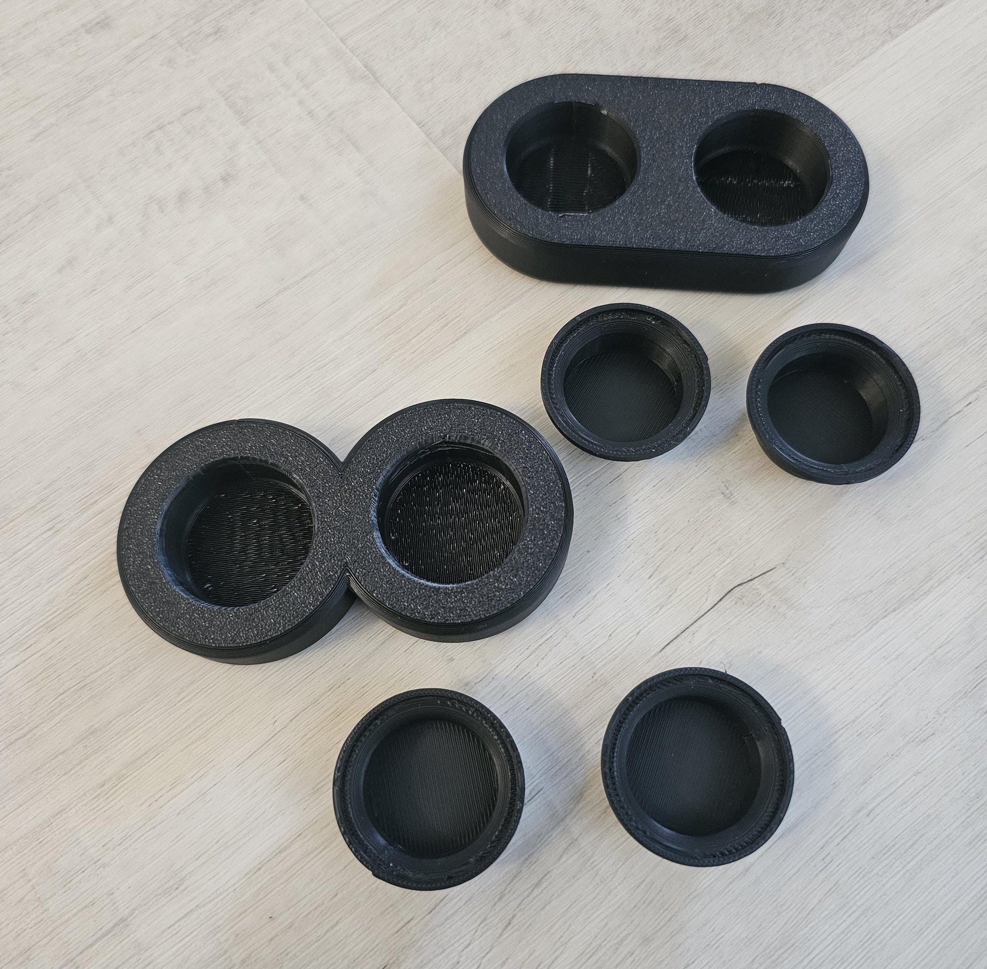 The Baby Gecko Dining Duo-3D Printed